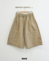 Pore Eyelet Bermuda Pants