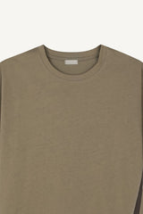 Side color matching T-shirt