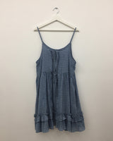 Backless plaid one-piece (2color)