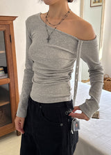 ベルトショルダーアンバルTシャツ