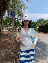 シルエットタイトロングスリーブドボタンtシャツ