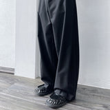 Relaxed Pleat Wide Trousers