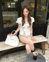 Puff tie blouse