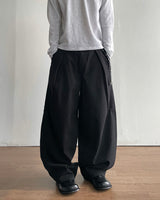 Volume Buckle Cotton Pants