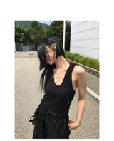 フーディーオフノースリーブ
