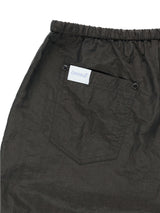 NYLON STUD PINTUCK PANTS (DARK GREY)
