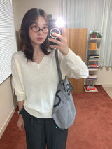 スラブVネックニット