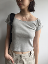 Muse Off-shoulder T-shirt (3color) 