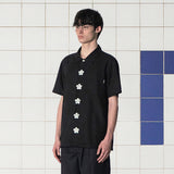 BUTTON FLOWER HALF SHIRT / BLACK