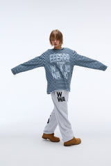 ウィークエンドウォリアータイポグラフィープリントストライプロングスリーブ (スカイブルー)