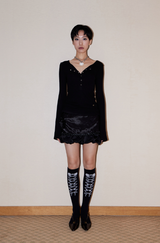 Button Bell Line Knit_Black