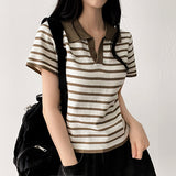 Bendy Stripe Danjara Collar Short-Sleeved Knitwear