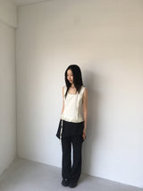 RUFFLE SLEEVELESS (IVORY)