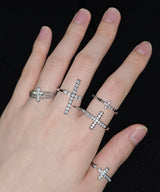 Petit Cross Cubic Ring