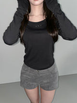 stud u neck t-shirts(2 color)