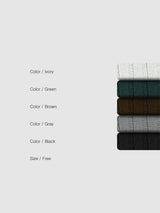 V-NECKED KNITWEAR