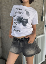 チェリーレターTシャツ