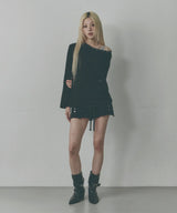 Button Off-Shoulder Long Sleeve [Black]