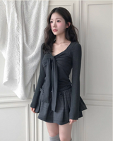 apple deep shirring ribbon glam top