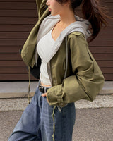 Use cropped field jacket