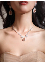 Waltz necklace