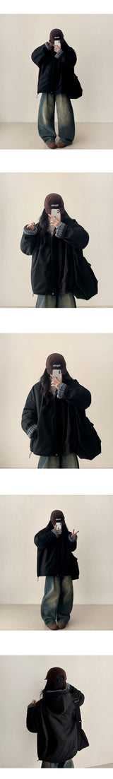 May Baguette Embroidered Lettering Fleece Campcap