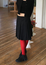 BUTTON MIDI PLEATS SKIRT