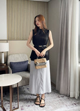 Loel Cut Line Pleated Cap Sleeve Blouse