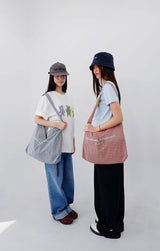 Reverse Logo Check Bag / Green