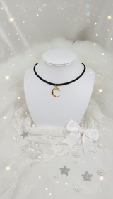  Crescent Moon Choker - Gold Color (Penthouse3 Hanjihyun, LOONA Yves Choker)