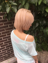 ボクシーレタリングオフショルダーTシャツ