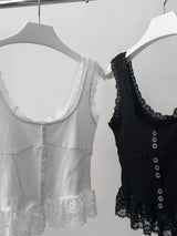 lace punching unneck sleeveless blouse