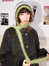 ロングヘアードフォーミンクブルー, ブラウンアンドグリーンストライプハット
