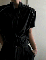 mariru overlock short-sleeved T-shirt
