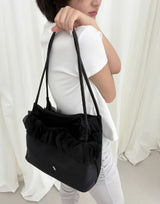 Frillish shoulder bag (black)