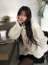 Boker Two Button Fluffy No Collar Fur Jacket