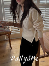 V-neck shoulder knitwear