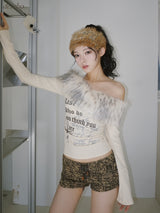 ファーホットガールロングスリーブオフショルダーTシャツ