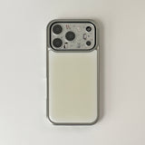 イエローシルバーバンパーケース