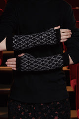 ARGYLE CHECK HANDWARMER / BLACK