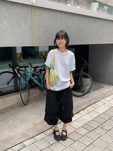 [unisex] Woven Button Pintuck Bermuda Wide Banding Pants