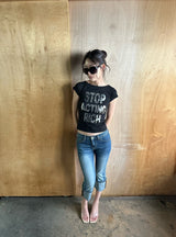 silver lettering tee