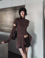 Pony Incision Wrap Knit Turtleneck