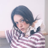 Lace scrunchie_strawberry