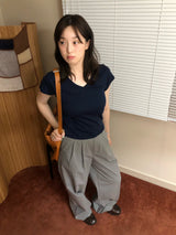 ムーブVネックTシャツ