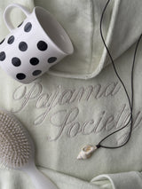 [prts made] パジャマヘッドバンドオーバーサイズドフーディショートローブ (Tumble-Washed)