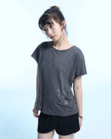 グランジクローカーモアイレットTシャツ - チャコール