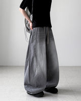 Bagger Gray Balloon Denim