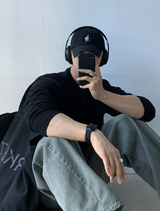 アーロンモーデンエッセンシャルセミクロッピードロングスリーブTシャツ