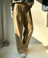 Pin Tuck Lines - slacks.pt